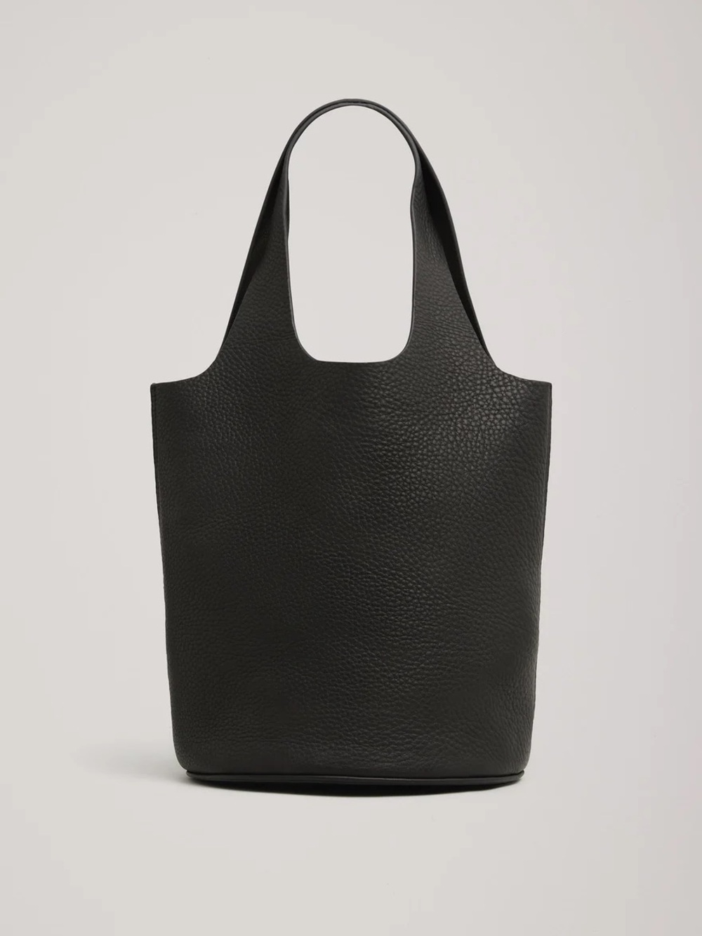 A.Emery Wren black leather bag like new